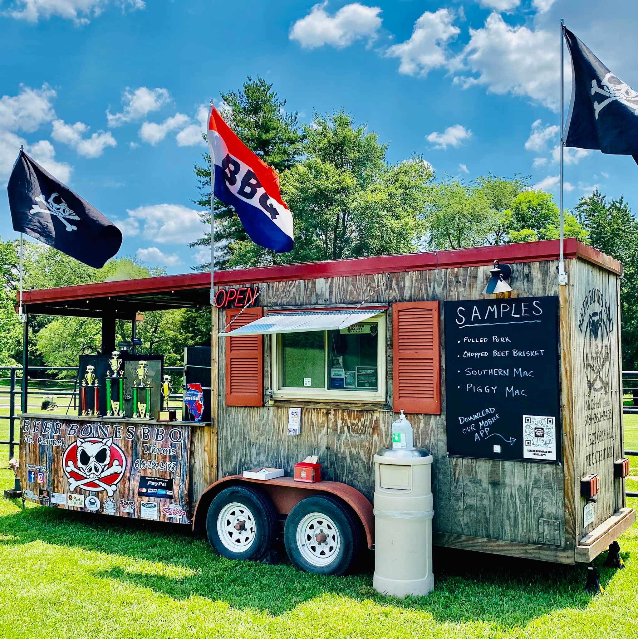 Beer Bones BBQ Catering and Food Trailer